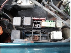 CAJA RELES / FUSIBLES 