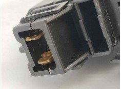 Recambio de cerradura puerta trasera derecha para dacia duster ambiance 4x2 referencia OEM IAM   E1-A1-40-1 2