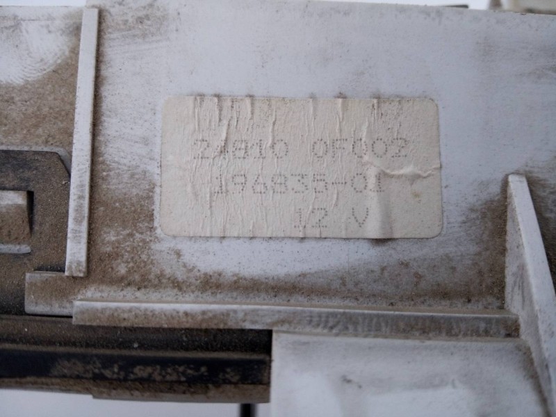 Recambio de cuadro instrumentos para nissan terrano/terrano.ii (r20) lx (3-ptas.) referencia OEM IAM 248100F002 19683501 E3-B4-2