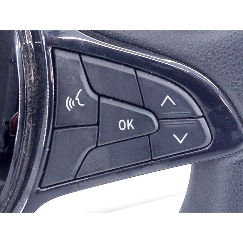 Recambio de volante para dacia sandero iii stepaway referencia OEM IAM 464001352R  E1-A1-6-2