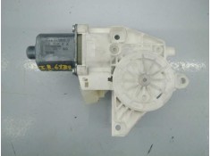 MOTOR ELEVALUNAS TRASERO IZQUIERDO A2048200542 961109100 E1-A2-28-2