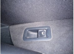 MANDO ELEVALUNAS DELANTERO DERECHO 