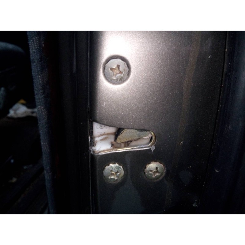 Recambio de cerradura puerta delantera derecha para mitsubishi galloper (hyundai) 2.5 td exceed (3-ptas.) referencia OEM IAM   
