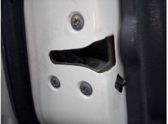 CERRADURA PUERTA TRASERA IZQUIERDA 