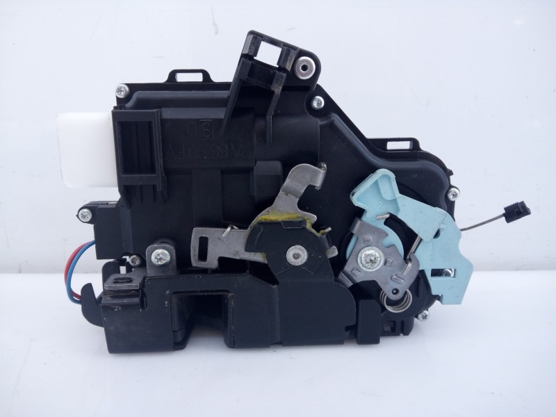 Recambio de cerradura puerta delantera derecha para volkswagen touran (1t3) highline referencia OEM IAM 3D1837016AR  E1-A5-47-1