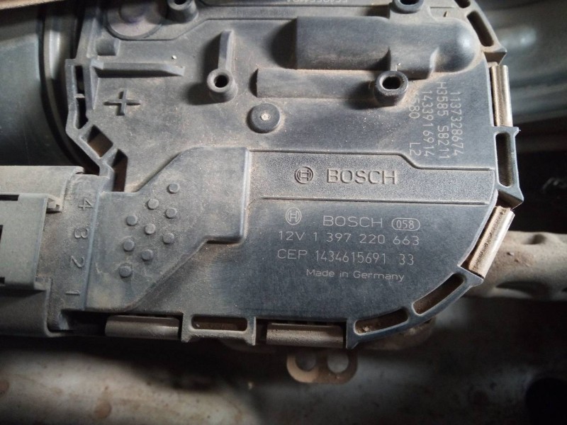 Recambio de motor limpia delantero para volkswagen golf vii lim. advance bluemotion referencia OEM IAM 1397220663 1434615691 