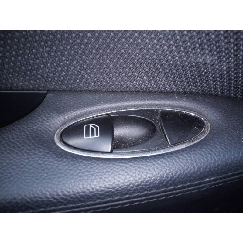 Recambio de mando elevalunas trasero izquierdo para mercedes-benz clase cls (w219) 350 (219.356) referencia OEM IAM   