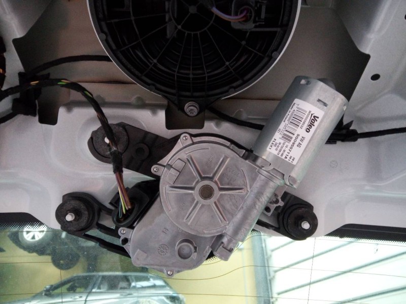 Recambio de motor limpia trasero para volkswagen golf vii lim. advance bluemotion referencia OEM IAM 5G0955711A  