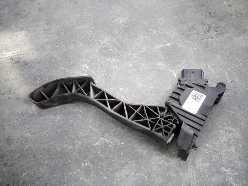 Recambio de pedal acelerador para volkswagen golf vii lim. advance bluemotion referencia OEM IAM 5Q1723503H 6PV01062111 