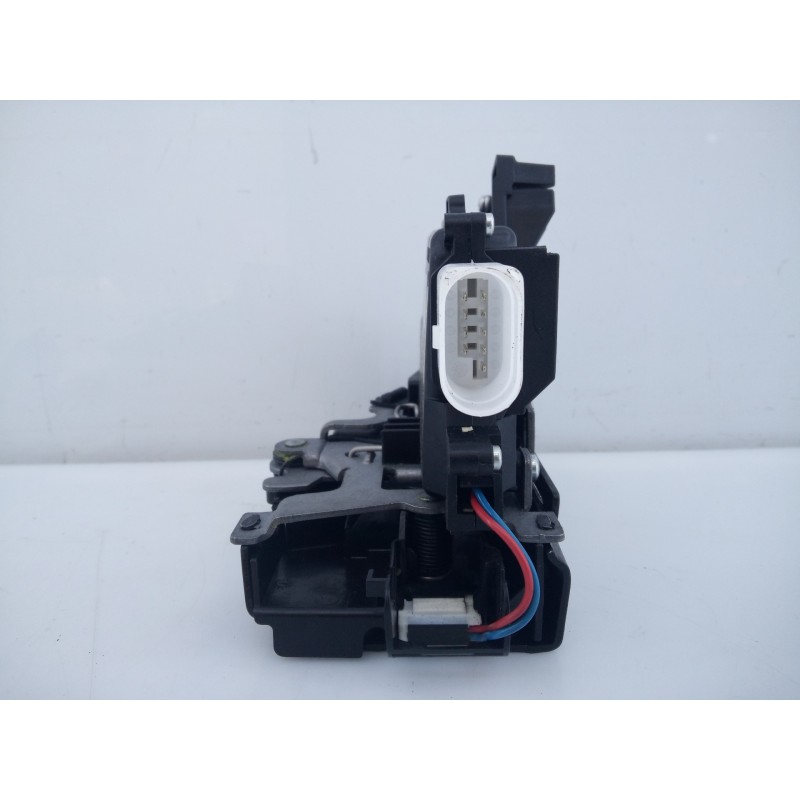 Recambio de cerradura puerta delantera derecha para volkswagen touran (1t3) highline referencia OEM IAM 3D1837016AR  E1-A5-47-1