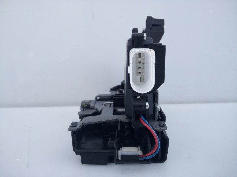 Recambio de cerradura puerta delantera derecha para volkswagen touran (1t3) highline referencia OEM IAM 3D1837016AR  E1-A5-47-1