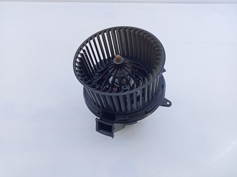 Recambio de ventilador calefaccion para citroën c4 cactus feel referencia OEM IAM T4054002  E3-B2-35-2