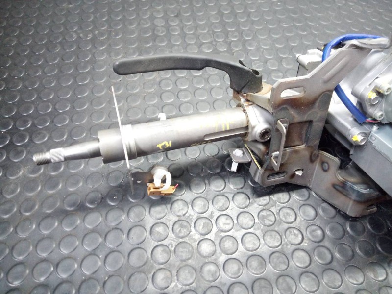 Recambio de columna direccion para nissan x-trail (t31) platinum 4x4 referencia OEM IAM 28500JG00B  P2-B4-32