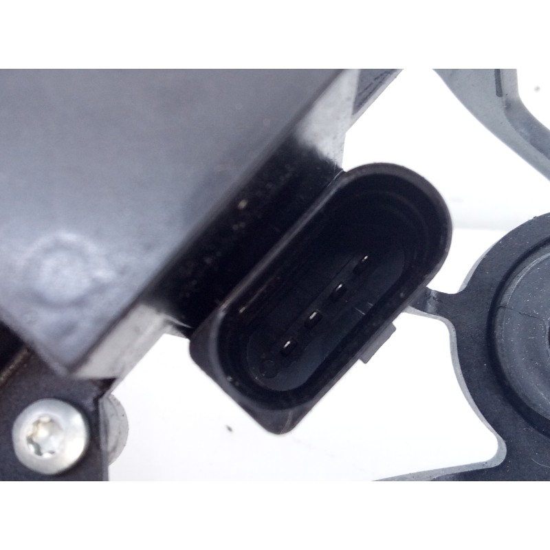 Recambio de motor limpia trasero para volkswagen touran (1t3) highline referencia OEM IAM 5K6955711B 0390201216 E1-B6-52-2