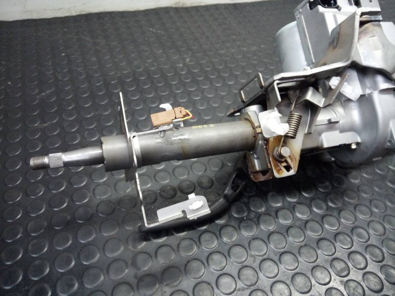 Recambio de columna direccion para nissan x-trail (t31) platinum 4x4 referencia OEM IAM 28500JG00B  P2-B4-32