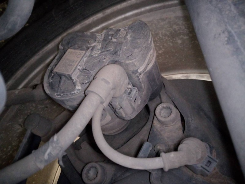 Recambio de pinza freno trasera derecha para volkswagen golf vii lim. advance bluemotion referencia OEM IAM 5Q0615406  