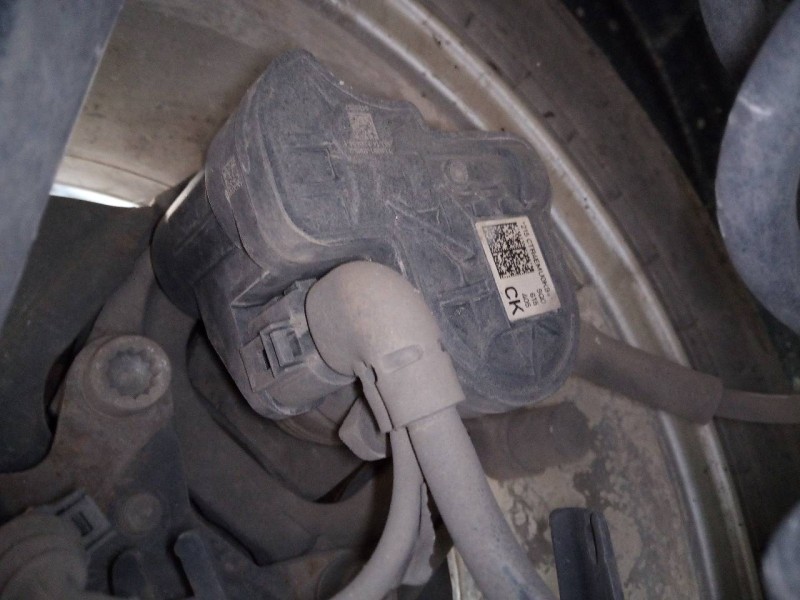 Recambio de pinza freno trasera izquierda para volkswagen golf vii lim. advance bluemotion referencia OEM IAM 5Q0615405  