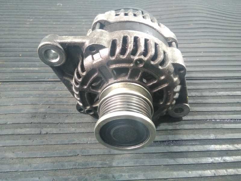 Recambio de alternador para opel insignia berlina excellence referencia OEM IAM 13502583  P3-B5-19-2