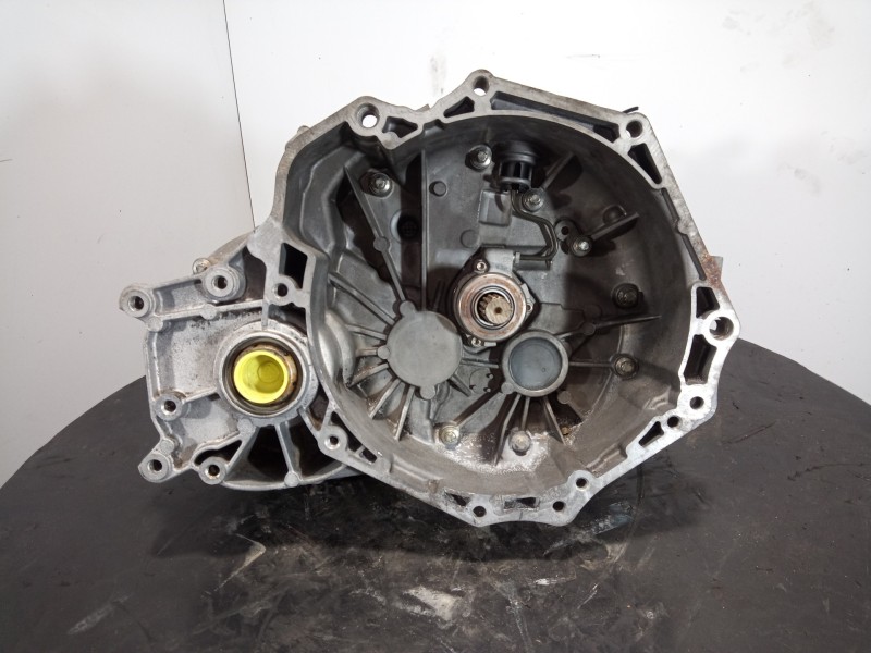 Recambio de caja cambios para opel astra h berlina cosmo referencia OEM IAM F23  M1-A3-76
