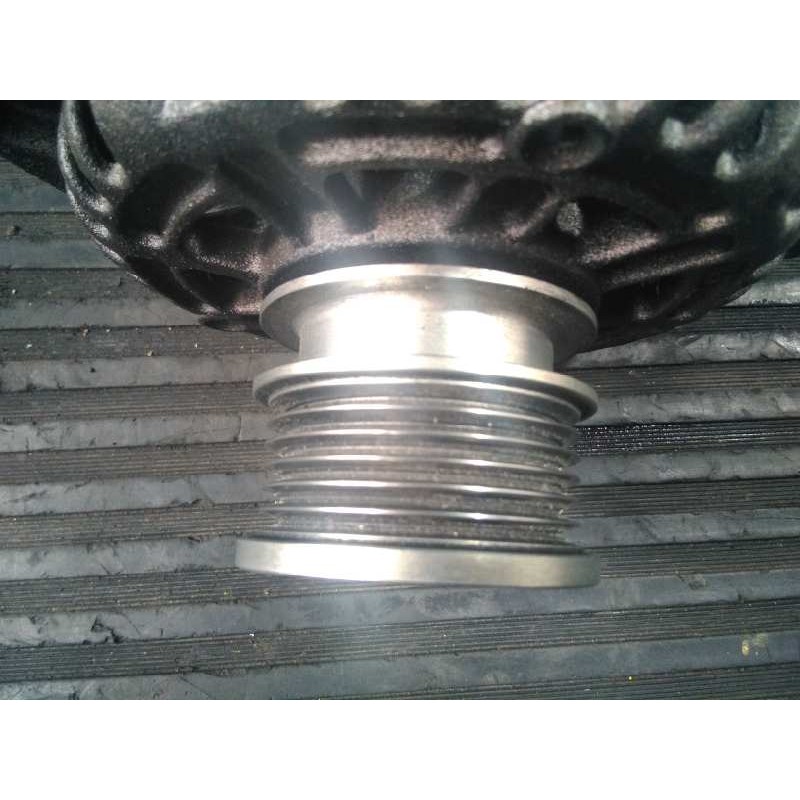 Recambio de alternador para opel insignia berlina excellence referencia OEM IAM 13502583  P3-B5-19-2