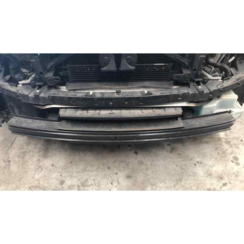 Recambio de refuerzo paragolpes delantero para land rover discovery 4 tdv6 se referencia OEM IAM   