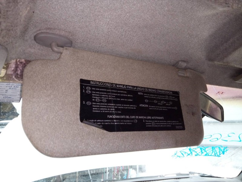 Recambio de parasol izquierdo para nissan terrano/terrano.ii (r20) slx familiar referencia OEM IAM   