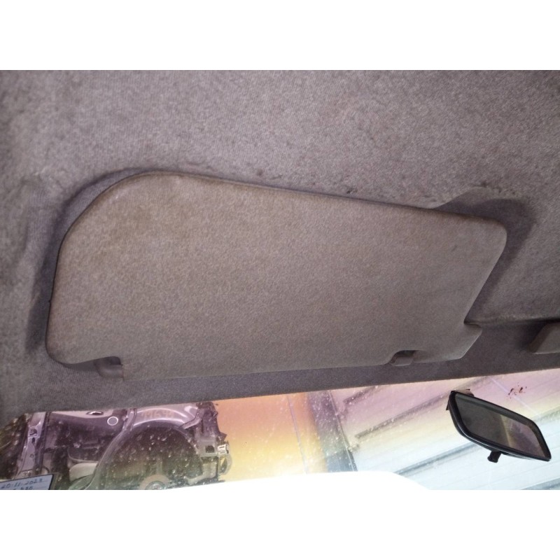 Recambio de parasol izquierdo para nissan terrano/terrano.ii (r20) slx familiar referencia OEM IAM   