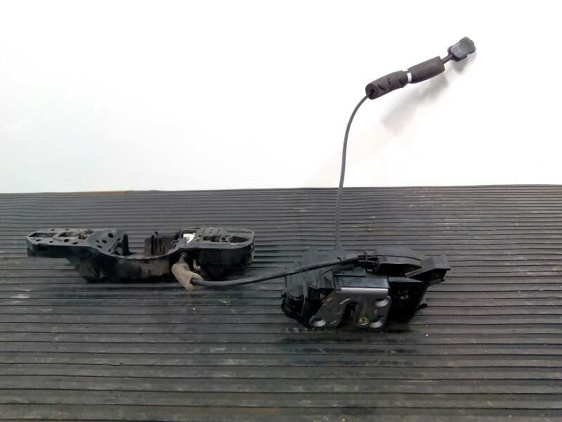 Recambio de cerradura puerta trasera derecha para renault scenic iii expression referencia OEM IAM PBT30  E1-A1-8-4