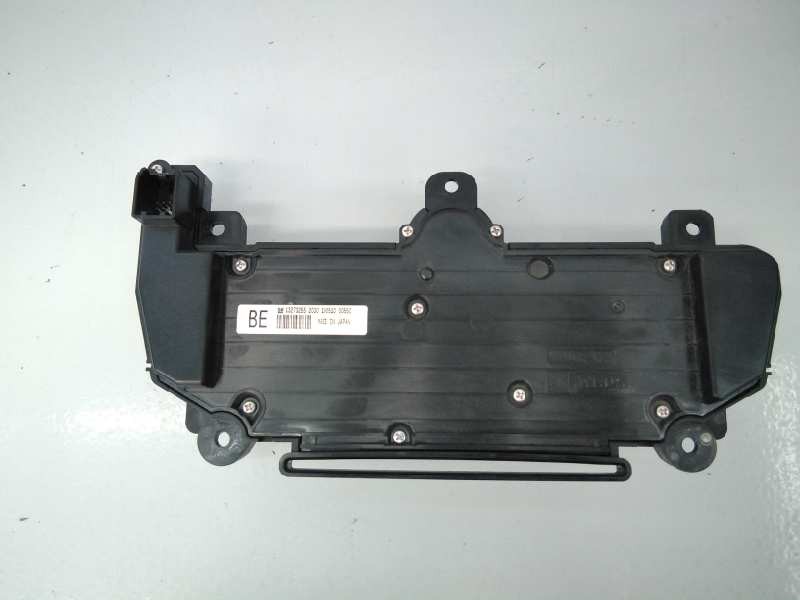 Recambio de sistema navegacion gps para opel insignia berlina excellence referencia OEM IAM 13273255  E3-A5-28-3