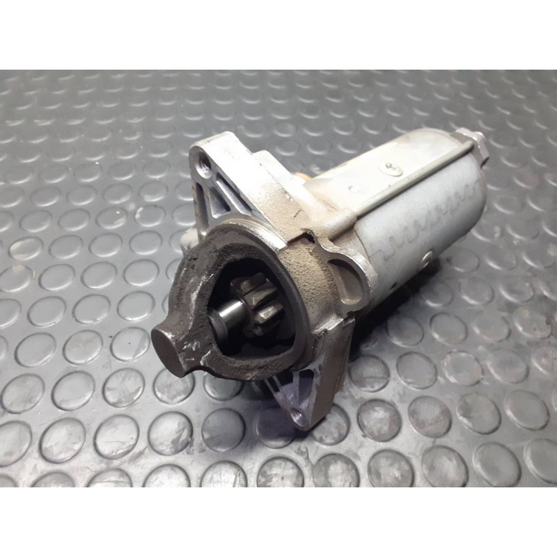 Recambio de motor arranque para nissan x-trail (t31) platinum 4x4 referencia OEM IAM 23300JG70A TS22E9 P3-B8-3-5