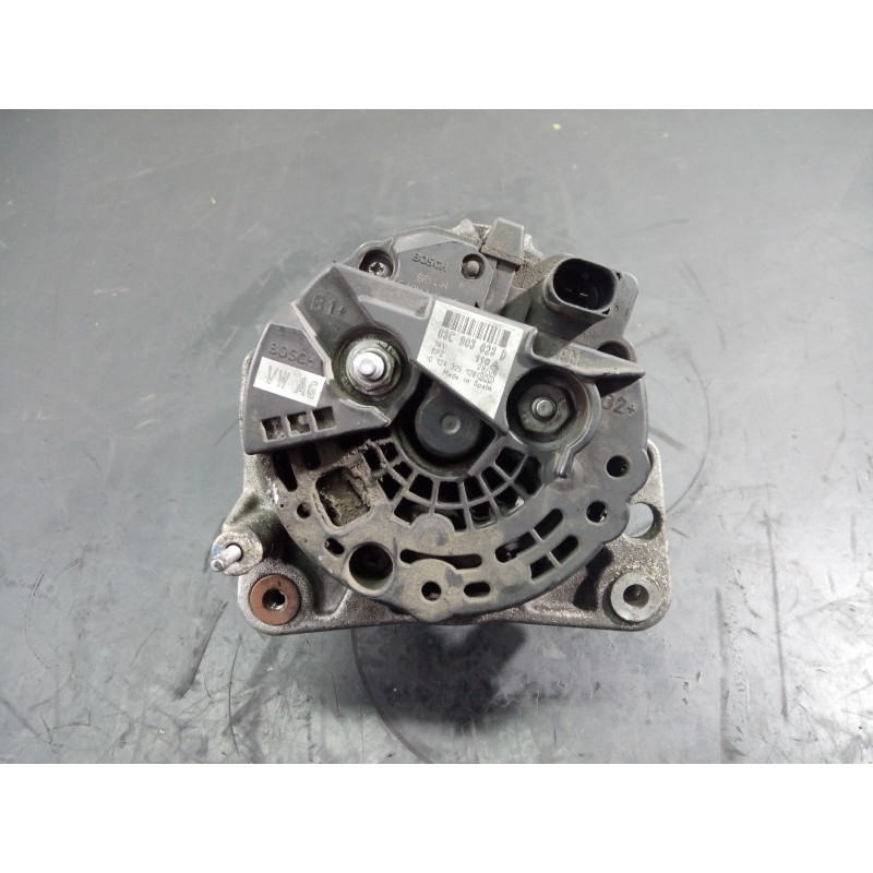 Recambio de alternador para volkswagen golf v berlina (1k1) gt sport referencia OEM IAM 03C903023D  P3-A4-22-4