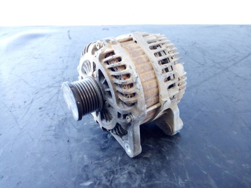 Recambio de alternador para renault koleos expression referencia OEM IAM 23100JG71A  P3-B5-27-3