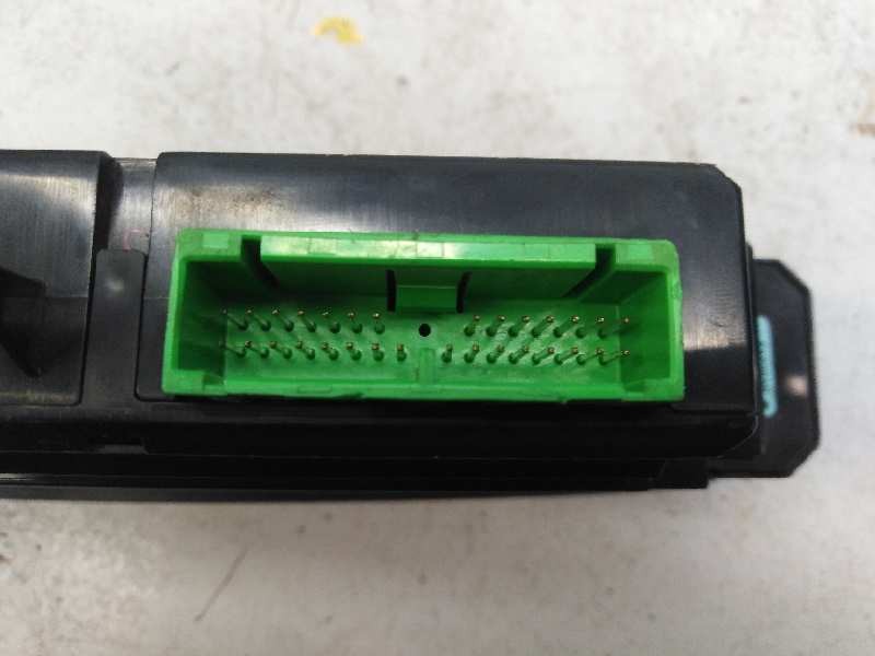 Recambio de mando elevalunas delantero izquierdo para volvo s80 berlina referencia OEM IAM 9452939 99W48E E3-B5-50-1