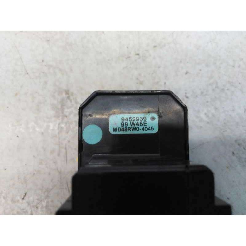 Recambio de mando elevalunas delantero izquierdo para volvo s80 berlina referencia OEM IAM 9452939 99W48E E3-B5-50-1