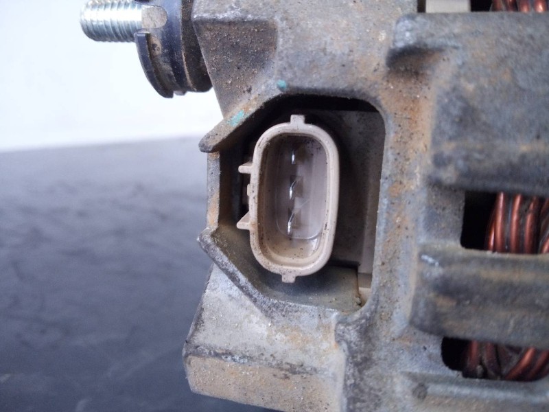 Recambio de alternador para renault koleos expression referencia OEM IAM 23100JG71A  P3-B5-27-3