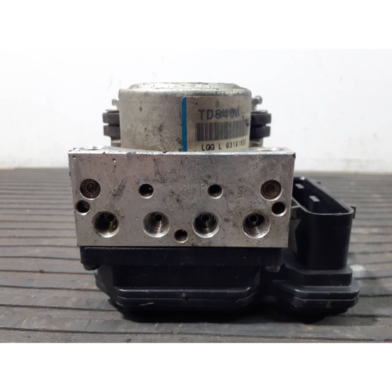 Recambio de abs para nissan x-trail (t31) se referencia OEM IAM 93191635 C8X240108 P3-B8-5-2