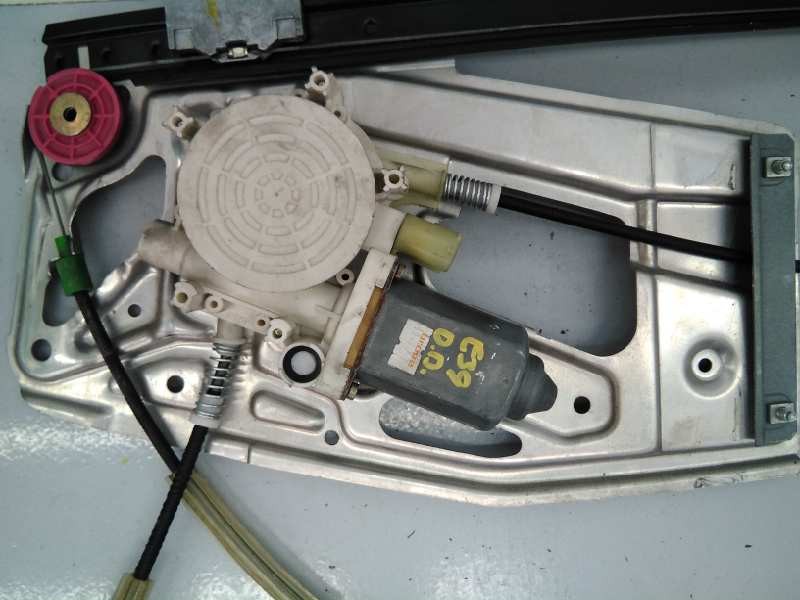 Recambio de motor elevalunas delantero derecho para bmw serie 5 berlina (e39) referencia OEM IAM 67628360512 51338159832 E1-A3-1