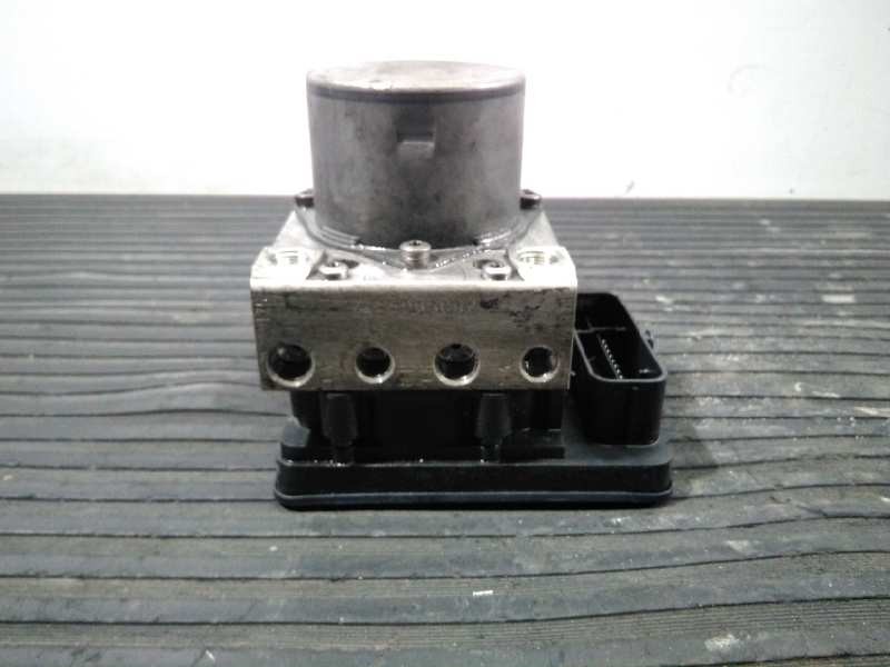 Recambio de abs para skoda rapid ambition referencia OEM IAM 6R0614517BD K03GNOA00IUF2R P3-A8-18-4