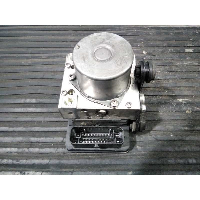 Recambio de abs para skoda rapid ambition referencia OEM IAM 6R0614517BD K03GNOA00IUF2R P3-A8-18-4