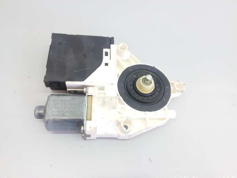 Recambio de motor elevalunas delantero derecho para volkswagen tiguan (5n1) advance bluemotion referencia OEM IAM 5N183730E  E1-