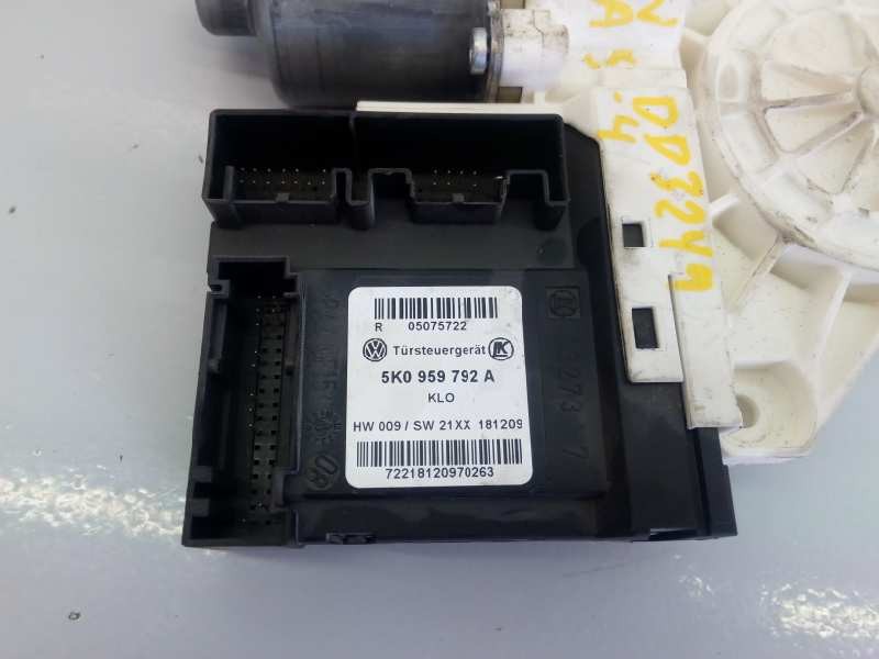 Recambio de motor elevalunas delantero derecho para volkswagen tiguan (5n1) advance bluemotion referencia OEM IAM 5N183730E  E1-