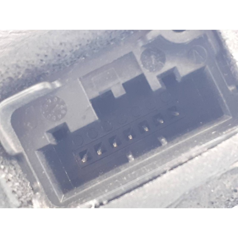 Recambio de cerradura puerta delantera derecha para skoda rapid ambition referencia OEM IAM 5E1837016A  E1-A5-4-1