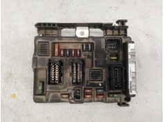 Recambio de caja reles / fusibles para peugeot partner kombi referencia OEM IAM 9643498980 T118470002 E3-B2-29-1