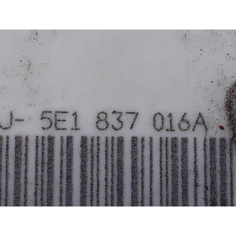 Recambio de cerradura puerta delantera derecha para skoda rapid ambition referencia OEM IAM 5E1837016A  E1-A5-4-1