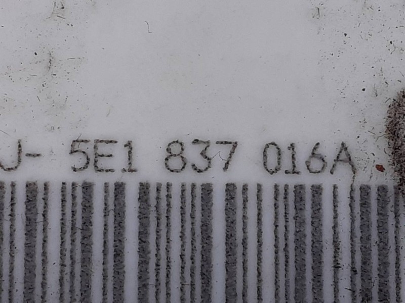 Recambio de cerradura puerta delantera derecha para skoda rapid ambition referencia OEM IAM 5E1837016A  E1-A5-4-1