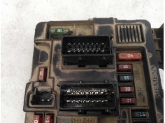 Recambio de caja reles / fusibles para peugeot partner kombi referencia OEM IAM 9643498980 T118470002 E3-B2-29-1 2