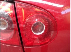 PILOTO TRASERO IZQUIERDO PORTON 