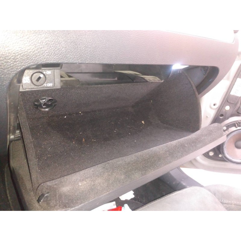 Recambio de guantera para volkswagen golf vi (5k1) sport referencia OEM IAM   