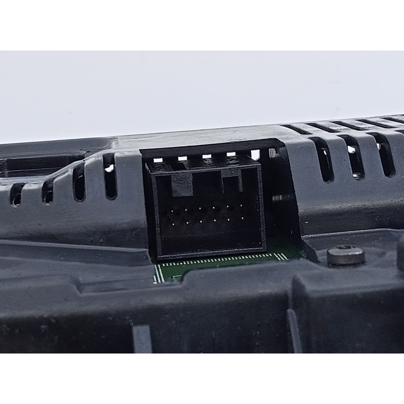 Recambio de cuadro instrumentos para bmw serie 3 berlina (g20) 318d sport line referencia OEM IAM 20236311 0263745284 E3-A2--24-