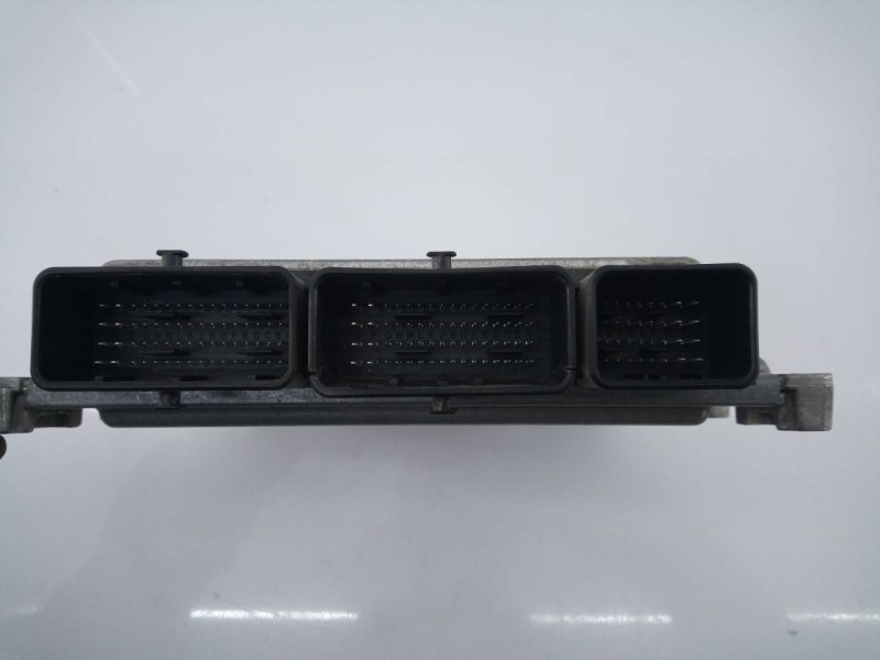 Recambio de centralita motor uce para nissan qashqai (j11) acenta referencia OEM IAM 23710HX43B A2C39567000 E3-B4-3-3